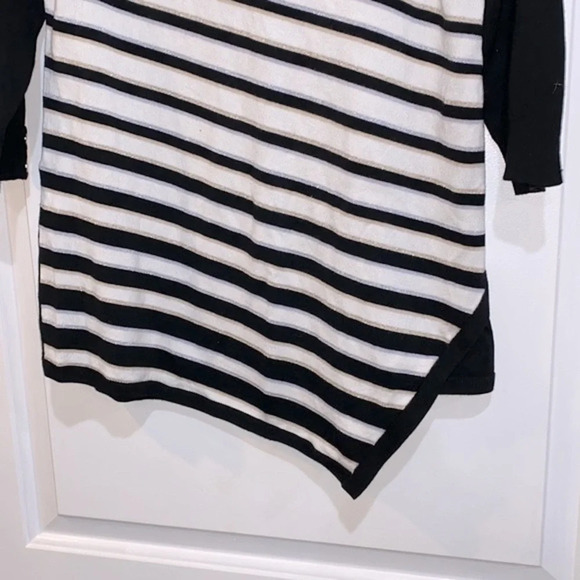 White House Black Market stripped asymmetrical sweater size medium - Picture 3 of 9